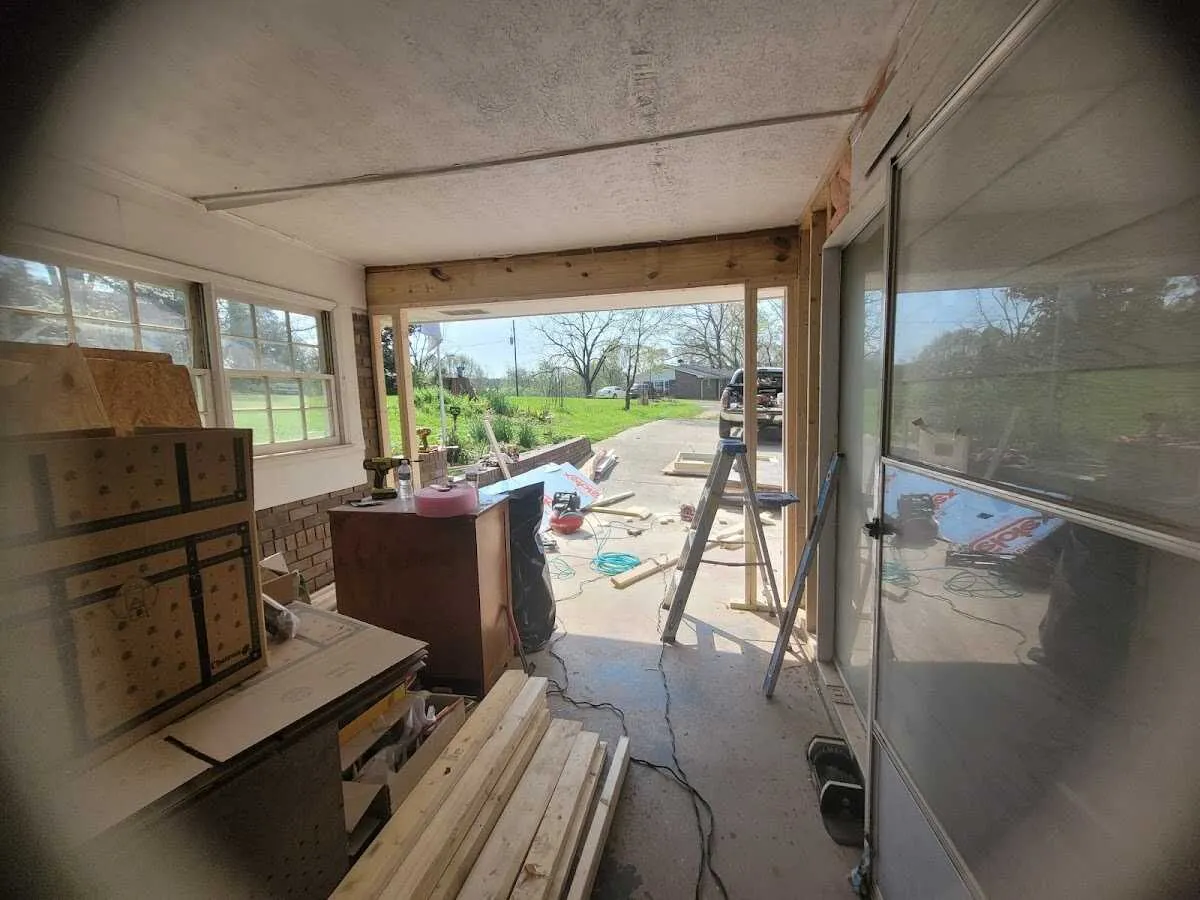 Air movers and dehumidifier for Water Mitigation Services in Conemaugh